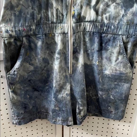 Express Blue Tie-Dye Romper - Picture 4 of 7
